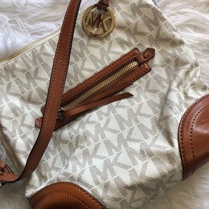 ✨Michael Kors Bag✨